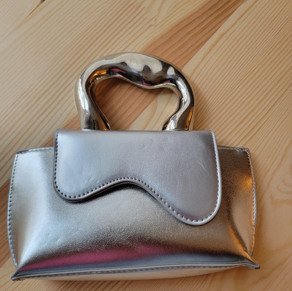 Metallic Hanbag - Picture 7 of 12